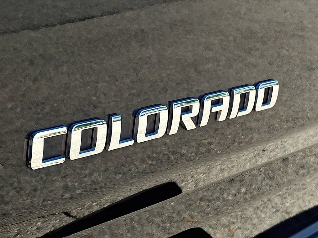 Used 2018 Chevrolet Colorado ZR2 w/ LPO, Premium Interior Package AWD/4WD image 33