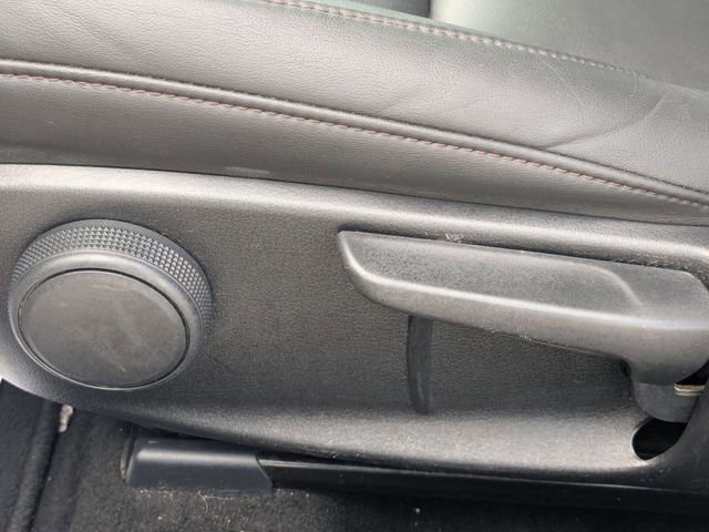 Used 2024 MAZDA MAZDA3 s FWD image 20