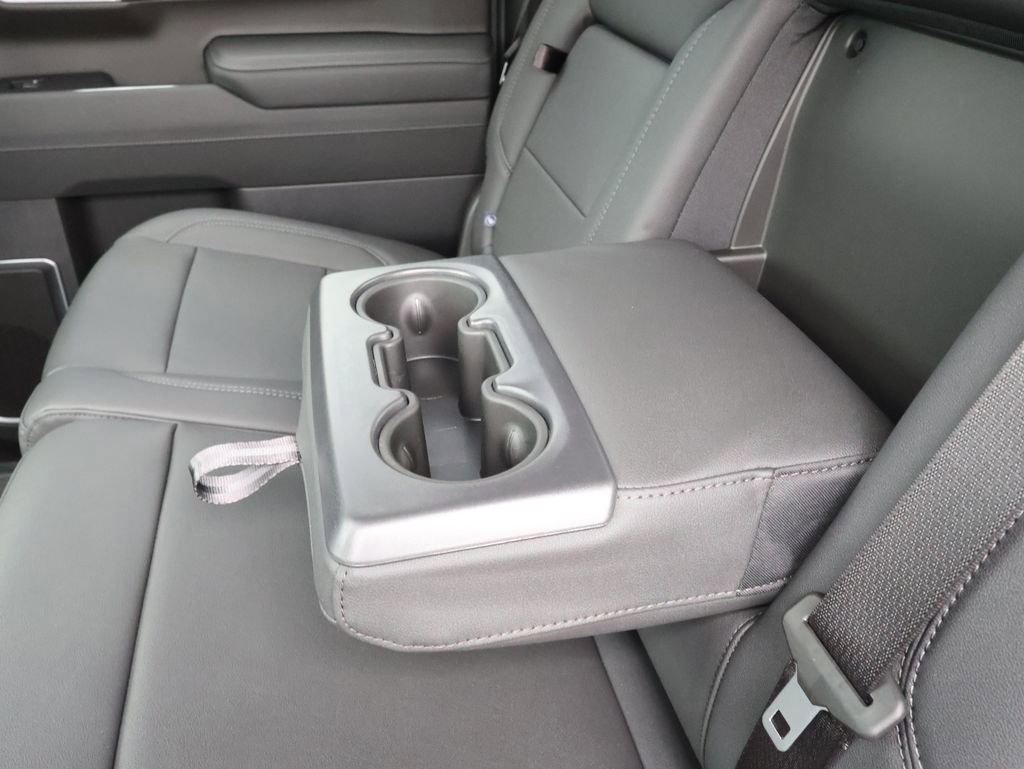 New 2026 GMC Sierra 1500 Elevation w/ Elevation Premium Package image 30