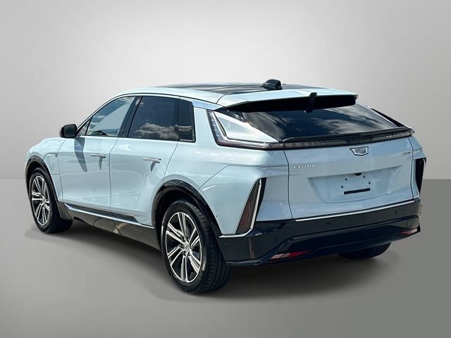 Certified 2024 Cadillac Lyriq Luxury RWD image 27
