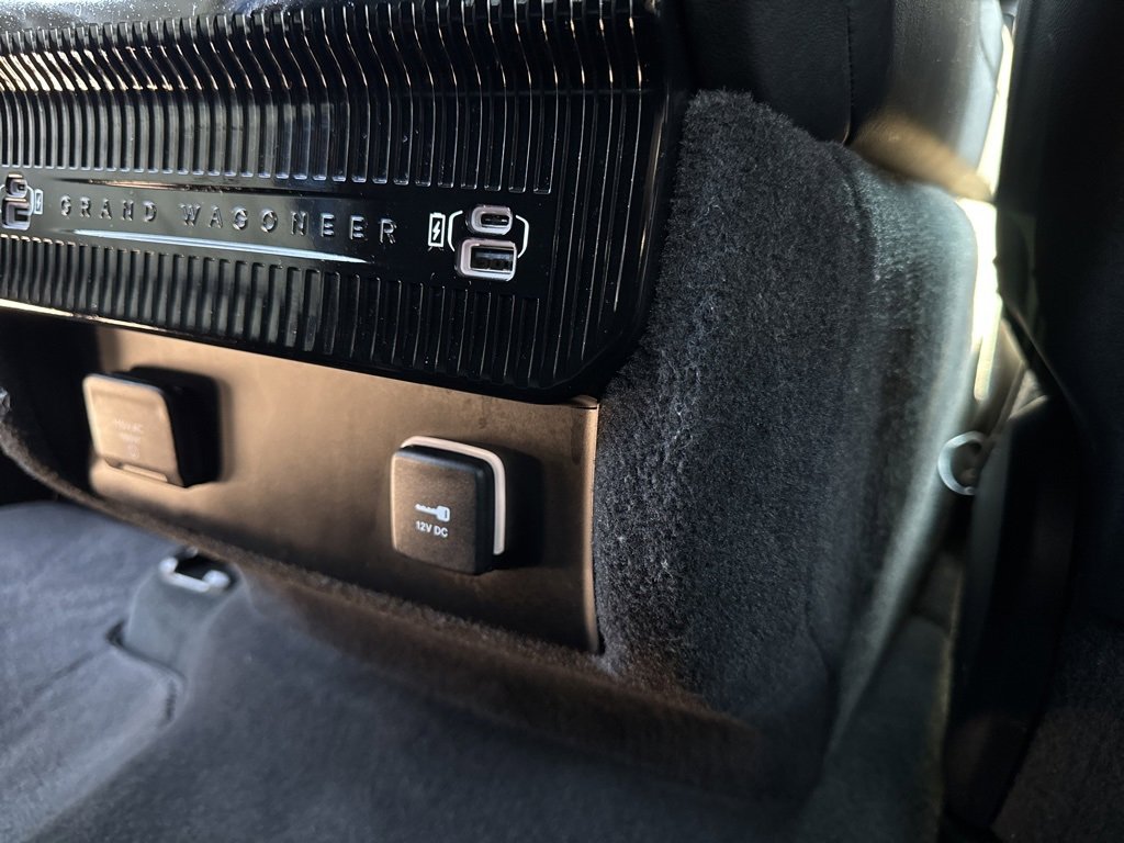 Used 2023 Jeep Grand Wagoneer L Series II image 35