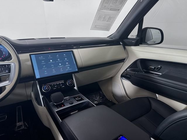 Certified 2023 Land Rover Range Rover SE AWD/4WD image 26
