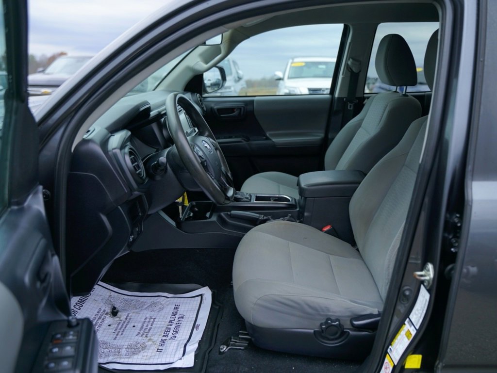 Used 2019 Toyota Tacoma SR w/ SR Convenience Package image 20