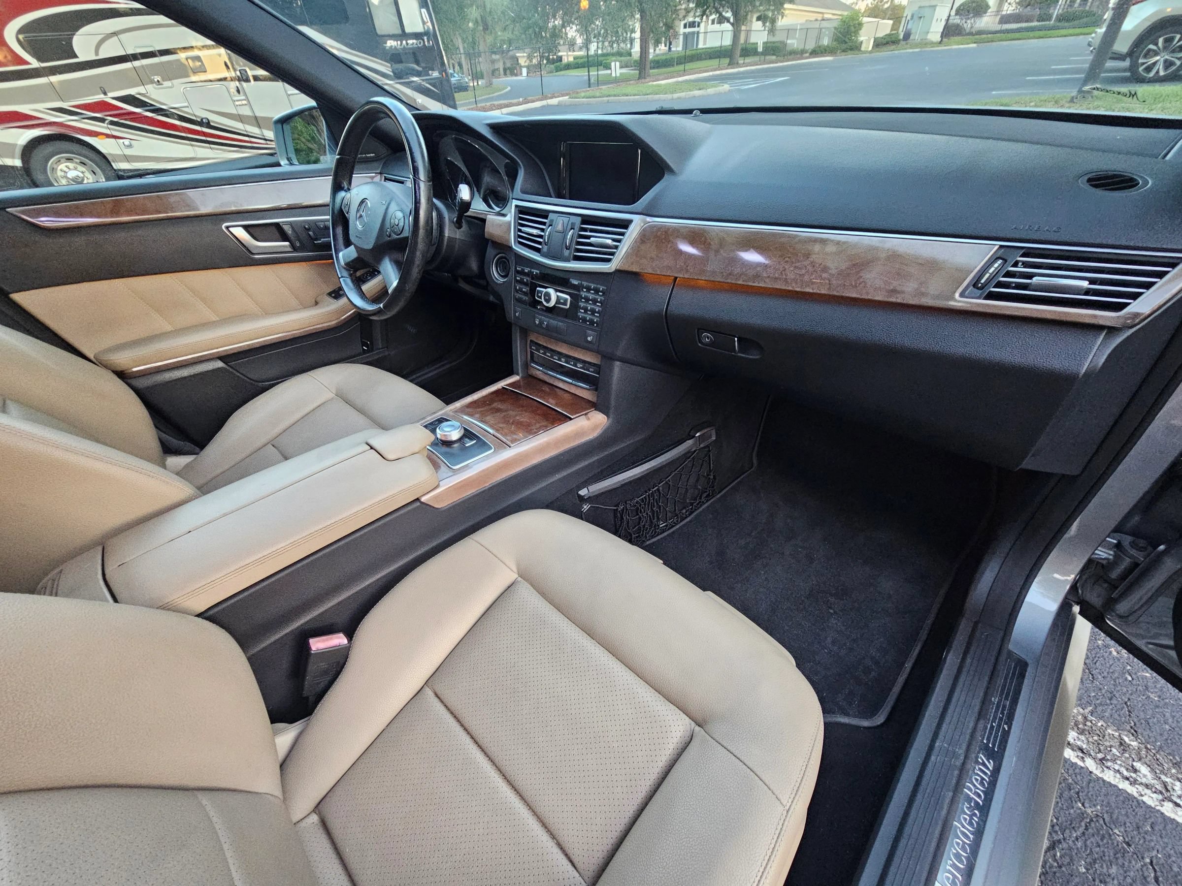 Used 2012 Mercedes-Benz E 350 Sedan image 24