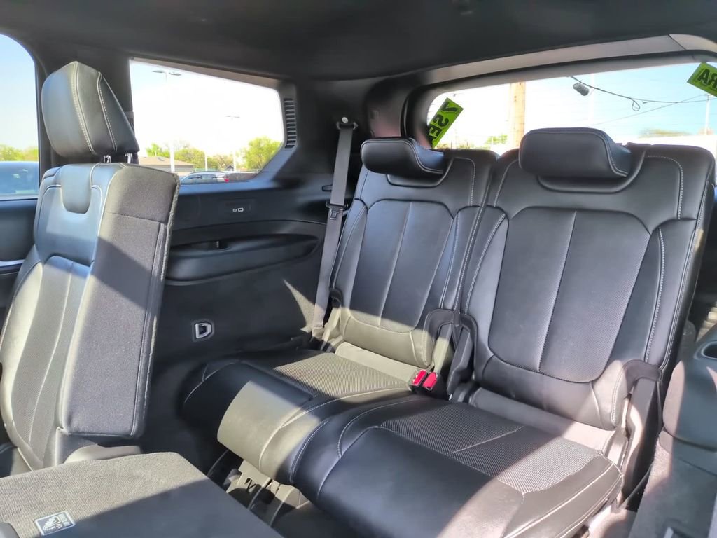 Used 2023 Jeep Grand Cherokee L Overland w/ MOPAR Finishing Package AWD/4WD image 16