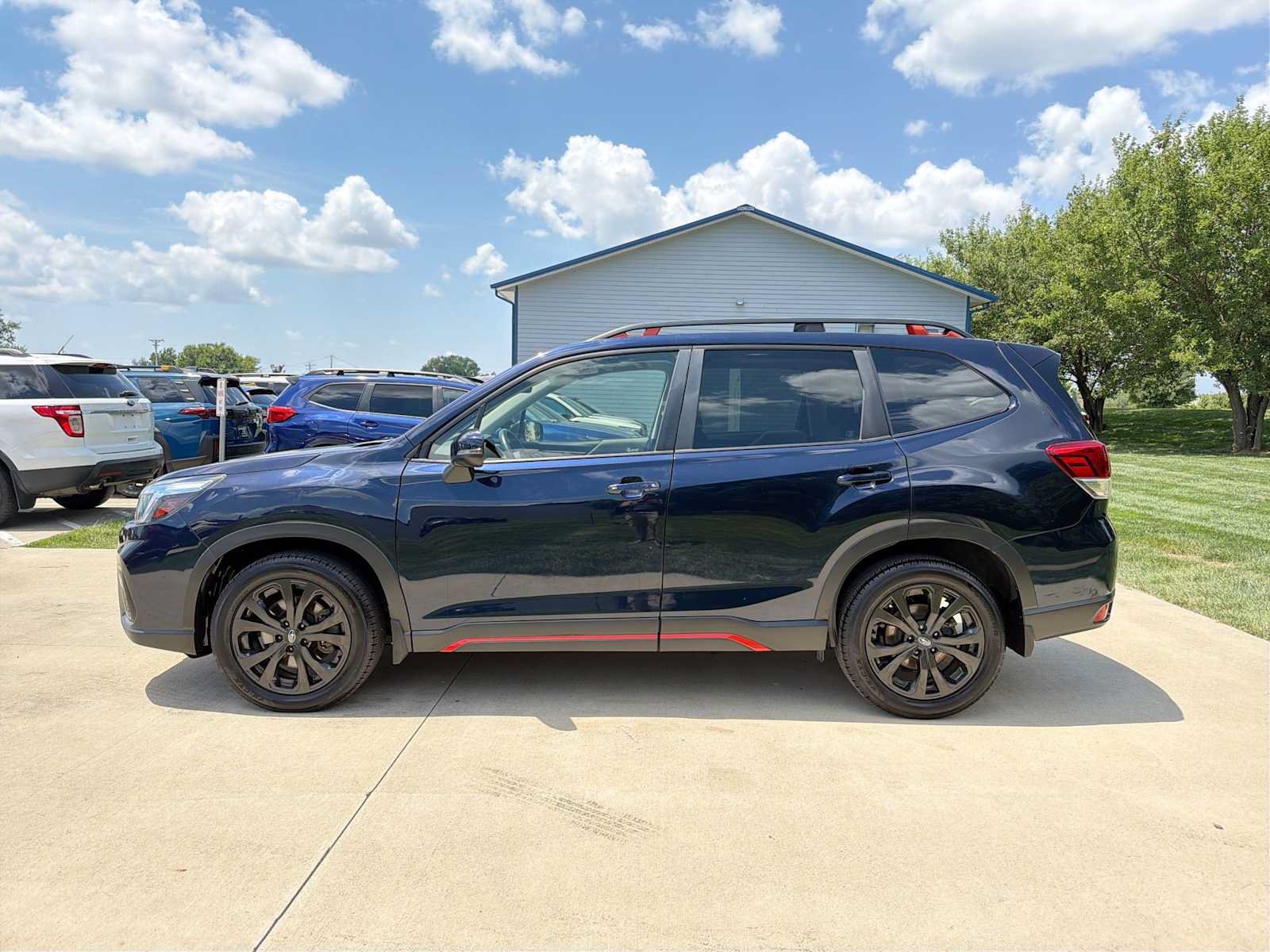 Used 2019 Subaru Forester Sport w/ Popular Package #2 AWD/4WD image 3