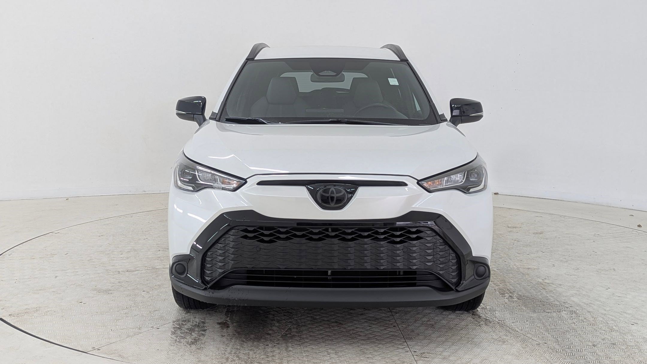 Used 2025 Toyota Corolla Cross AWD Hybrid image 6