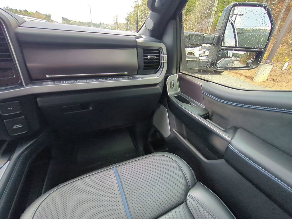 Used 2026 Ford F250 Platinum w/ Tremor Off-Road Package image 22