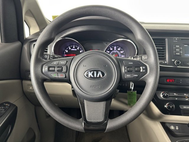 Used 2016 Kia Sedona LX image 14