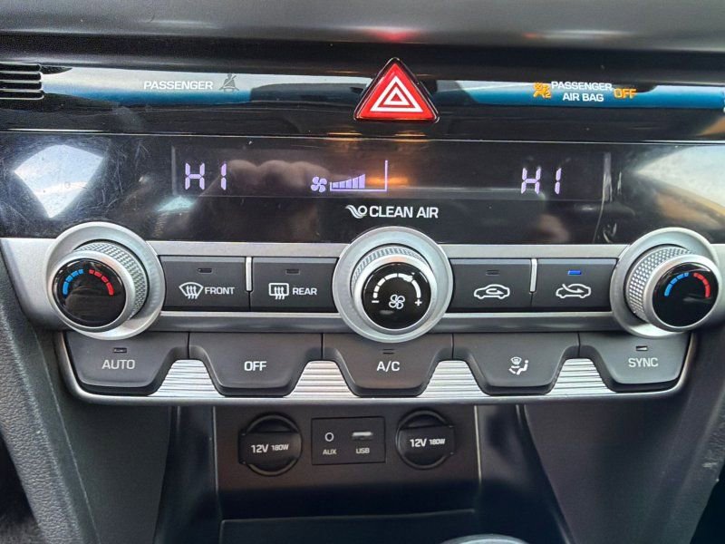 Used 2020 Hyundai Elantra SEL w/ Cargo Package (C1) image 17