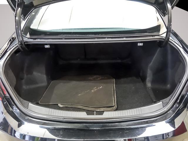 Used 2024 Chevrolet Malibu LT FWD image 24