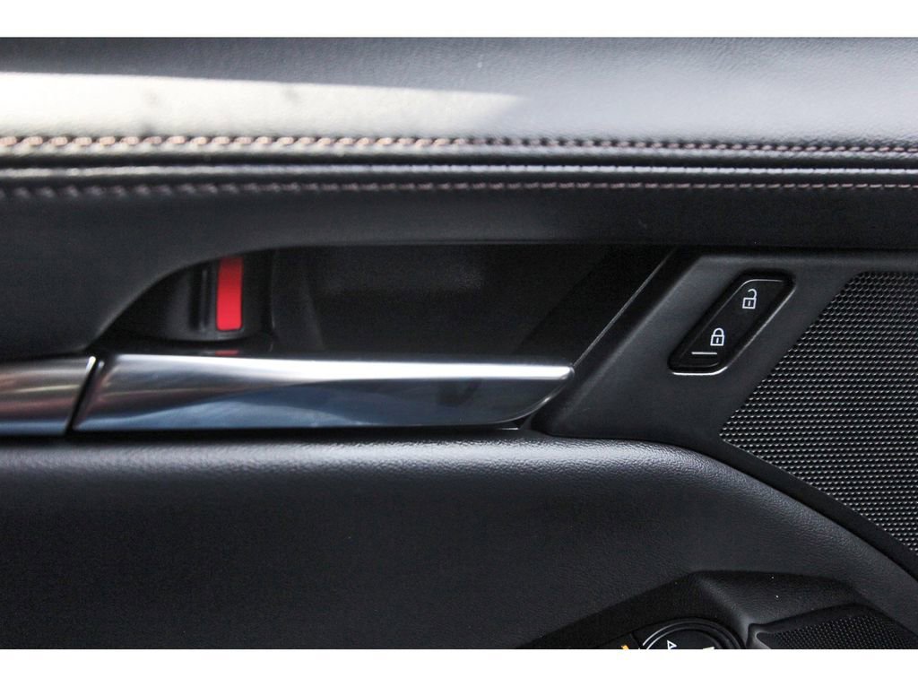 Certified 2025 MAZDA MAZDA3 s FWD image 21