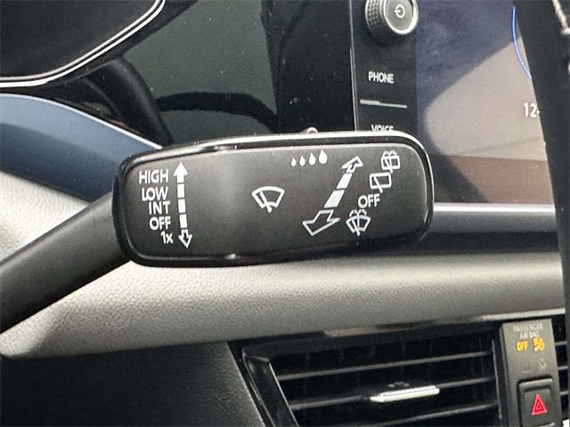 Certified 2022 Volkswagen Taos SE w/ Panoramic Sunroof Package image 29