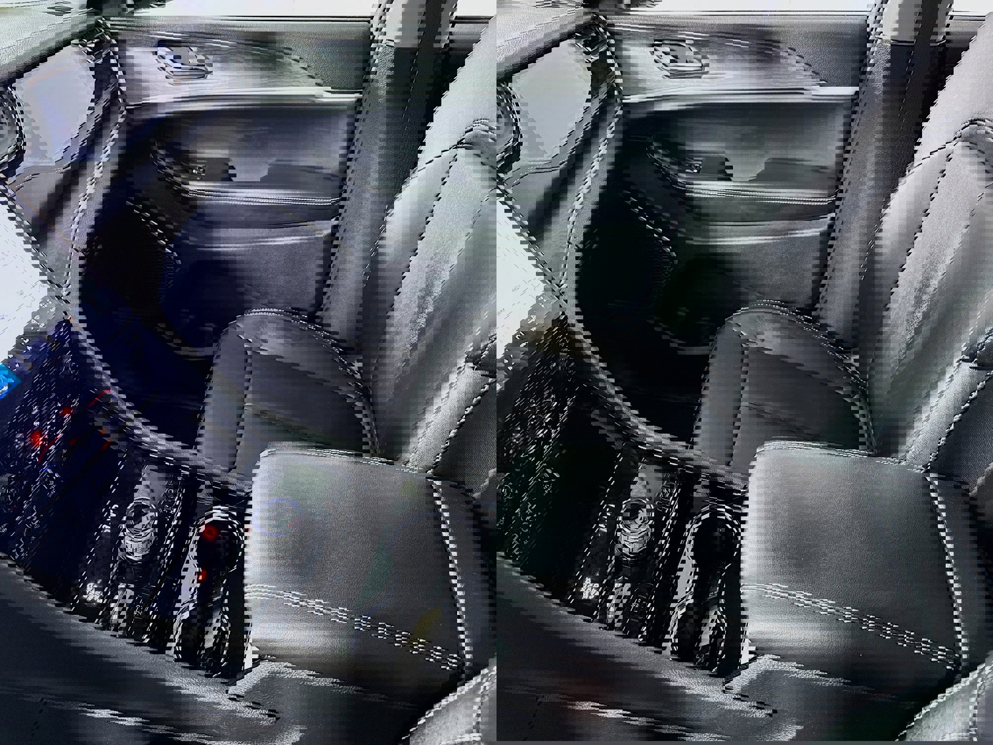 Used 2023 Jeep Grand Cherokee 4WD 4xe image 24