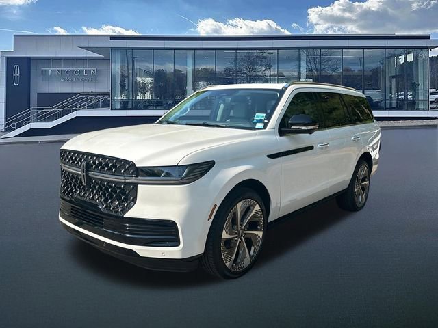 New 2026 Lincoln Navigator Black Label AWD/4WD image 3
