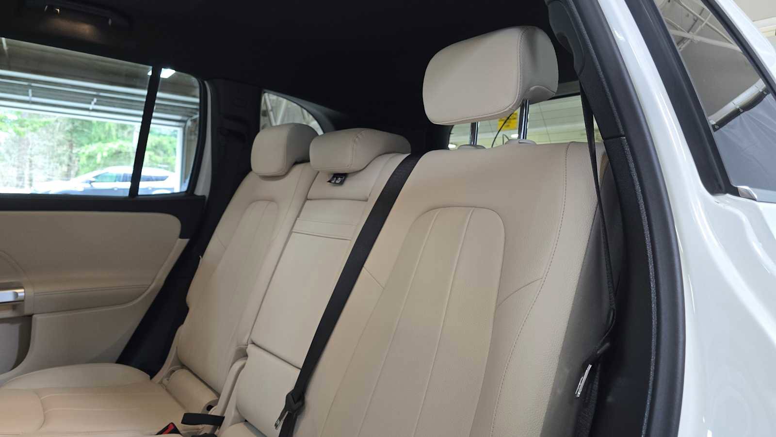 Certified 2022 Mercedes-Benz GLB 250 4MATIC image 17