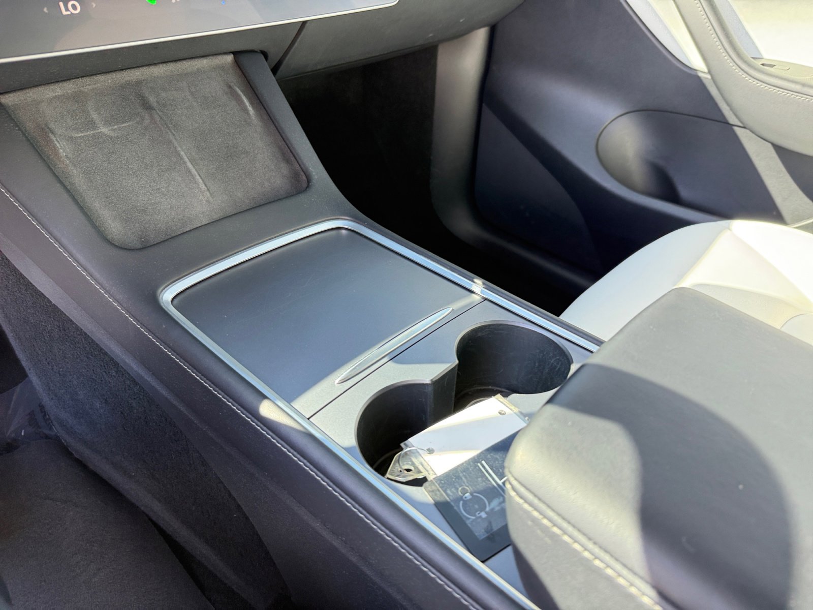 Used 2022 Tesla Model Y Performance image 13