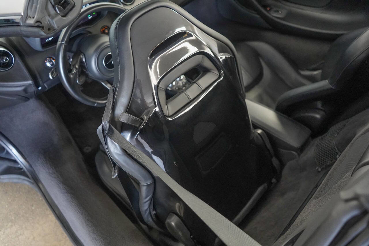 Used 2020 McLaren 570S Spider image 65