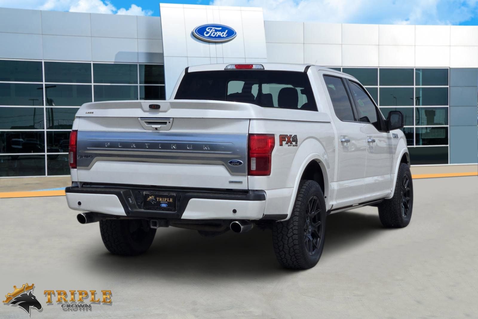 Used 2019 Ford F150 Platinum w/ Equipment Group 701A Luxury image 5