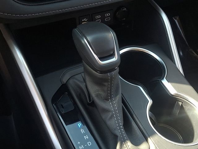 Used 2024 Toyota Highlander LE image 14