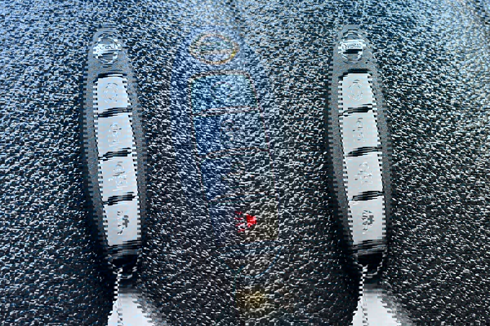 Certified 2021 Nissan Titan SV w/ SV Convenience Package image 25