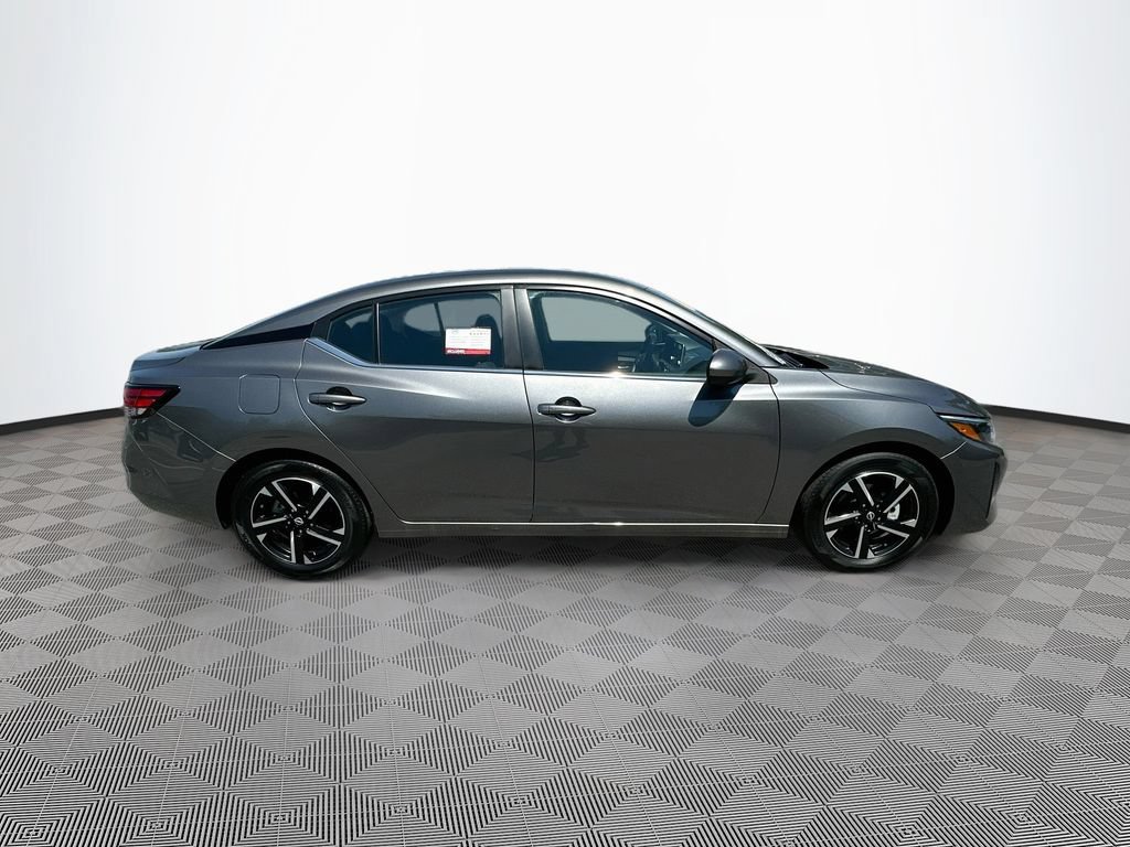Used 2025 Nissan Sentra SV FWD image 11
