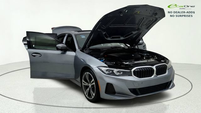 Used 2023 BMW 330i Sedan w/ Driving Assistance Package RWD image 13