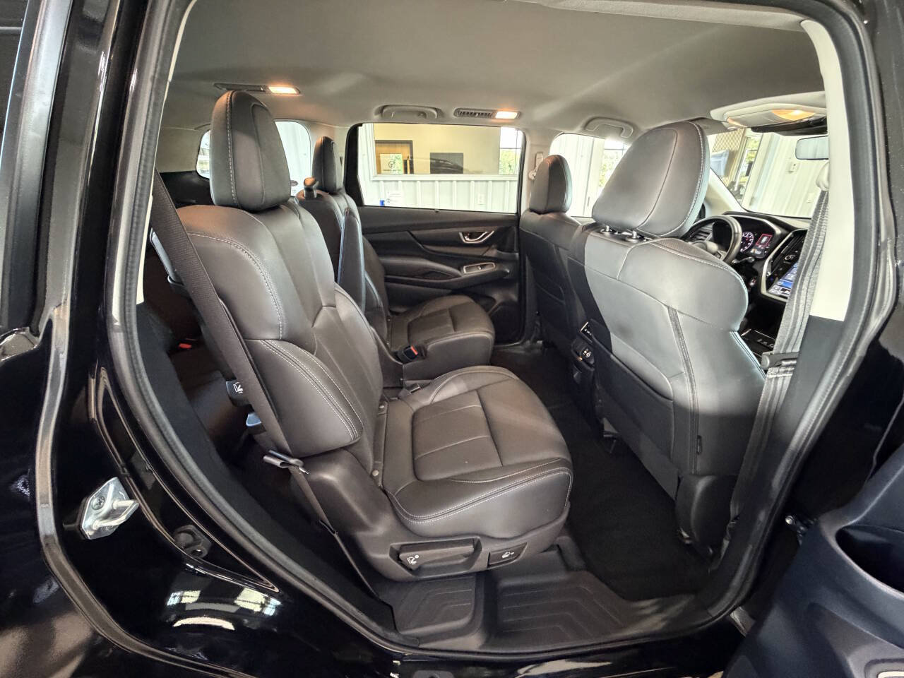 Used 2023 Subaru Ascent Limited AWD/4WD image 33