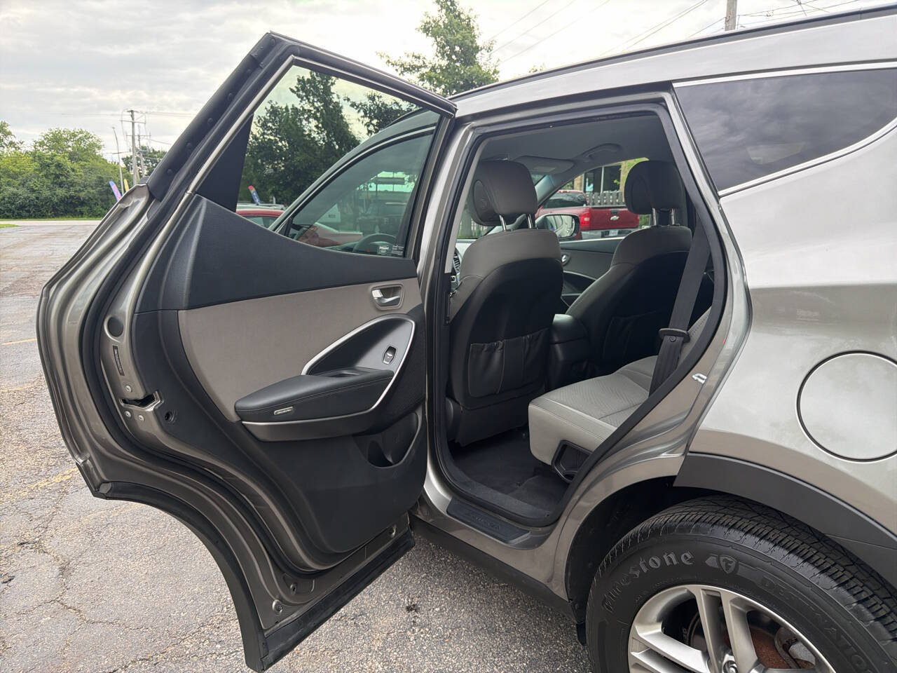Used 2017 Hyundai Santa Fe Sport AWD/4WD image 25