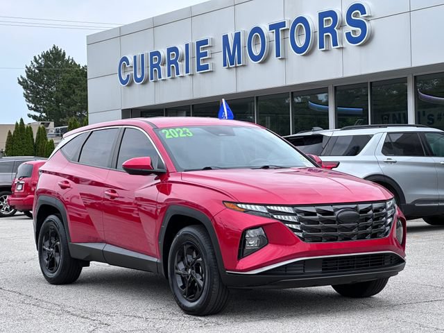 Used 2023 Hyundai Tucson SE AWD/4WD video 1
