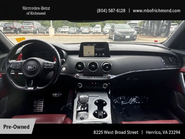 Used 2018 Kia Stinger GT2 AWD/4WD image 17