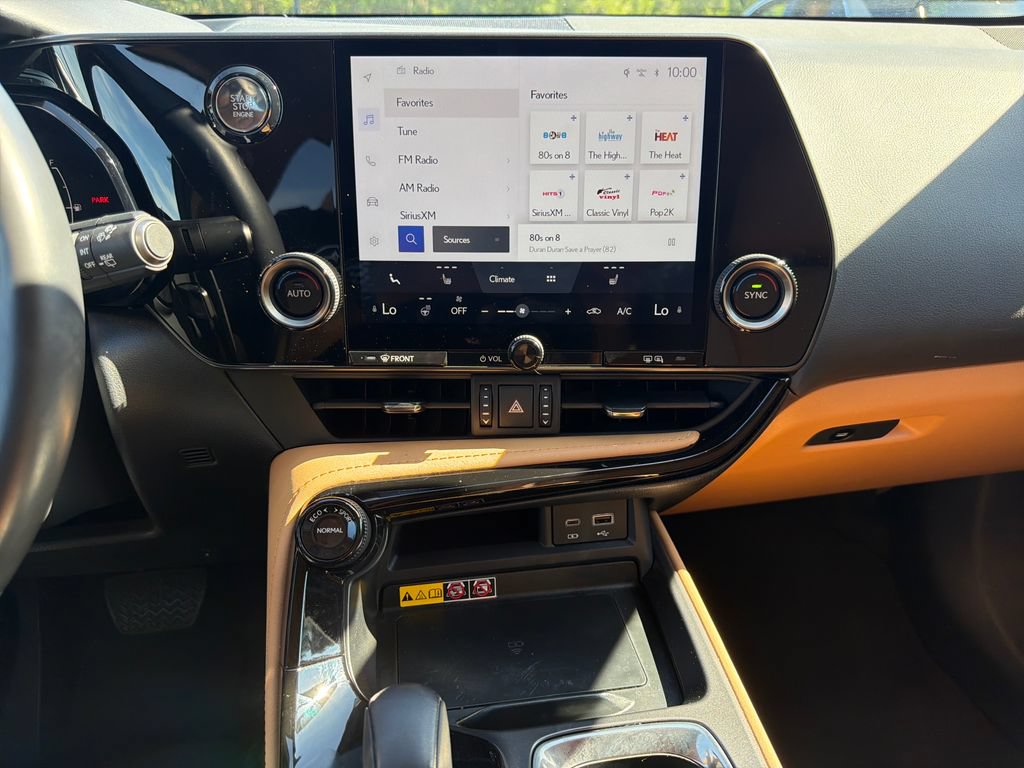 Used 2025 Lexus NX 250 FWD w/ Cold Area Package image 6