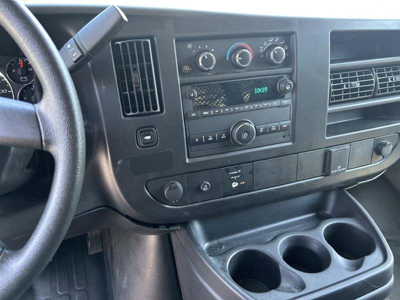 Used 2023 GMC Savana 2500 w/ Driver Convenience Package image 12