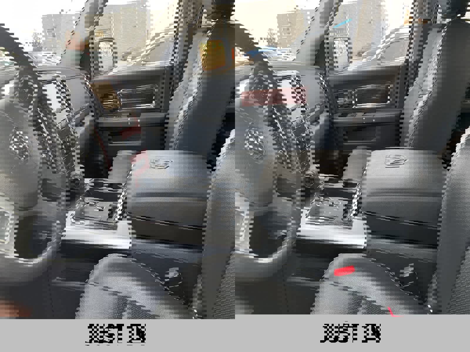 Used 2010 Dodge Ram 1500 Truck Laramie image 25