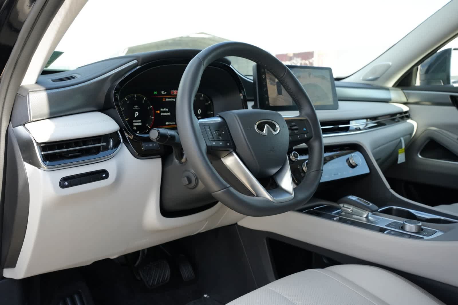 Certified 2027 INFINITI QX60 Luxe w/ Cargo Package FWD image 16