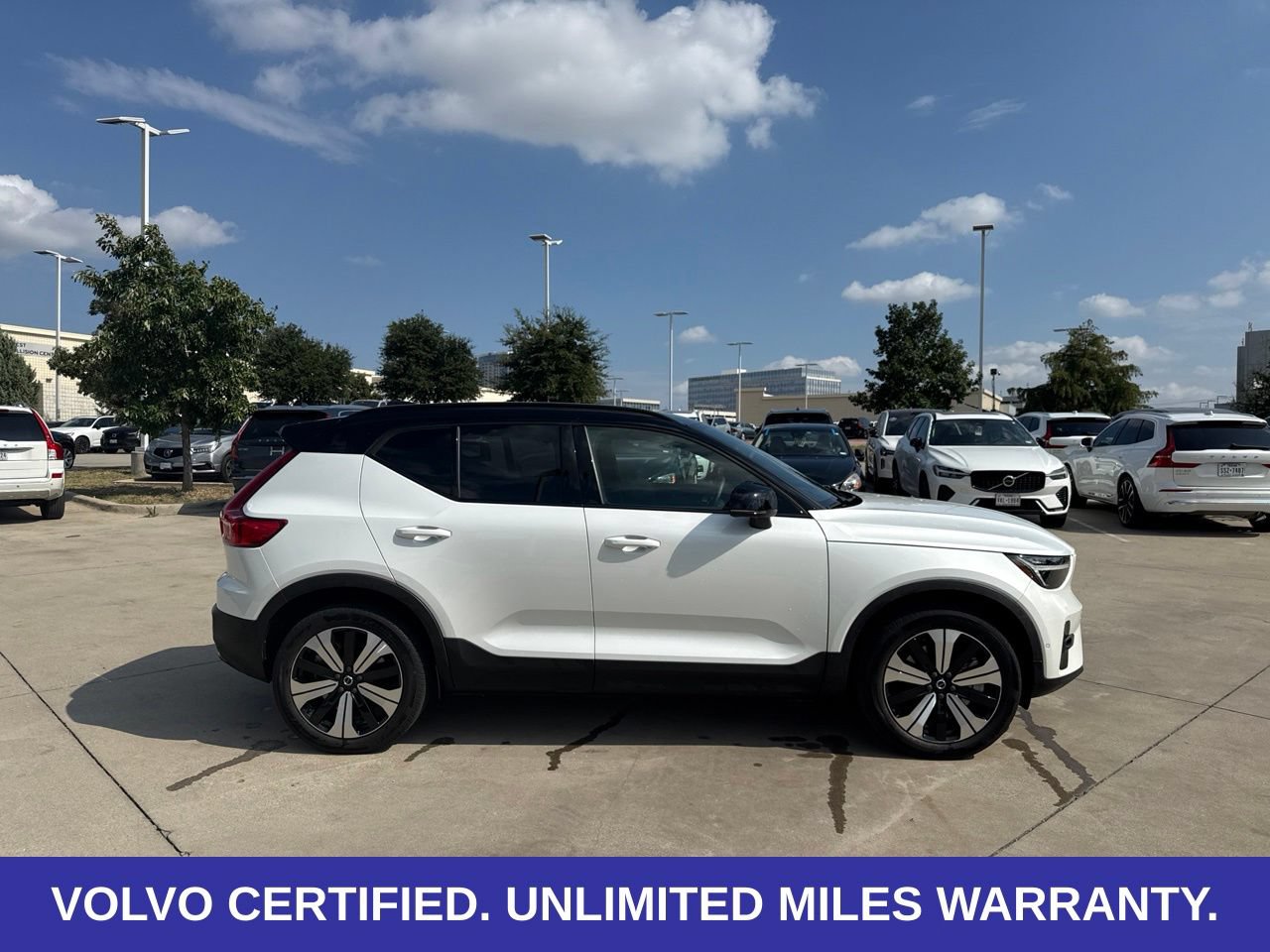 Certified 2023 Volvo XC40 Recharge Plus AWD/4WD image 5