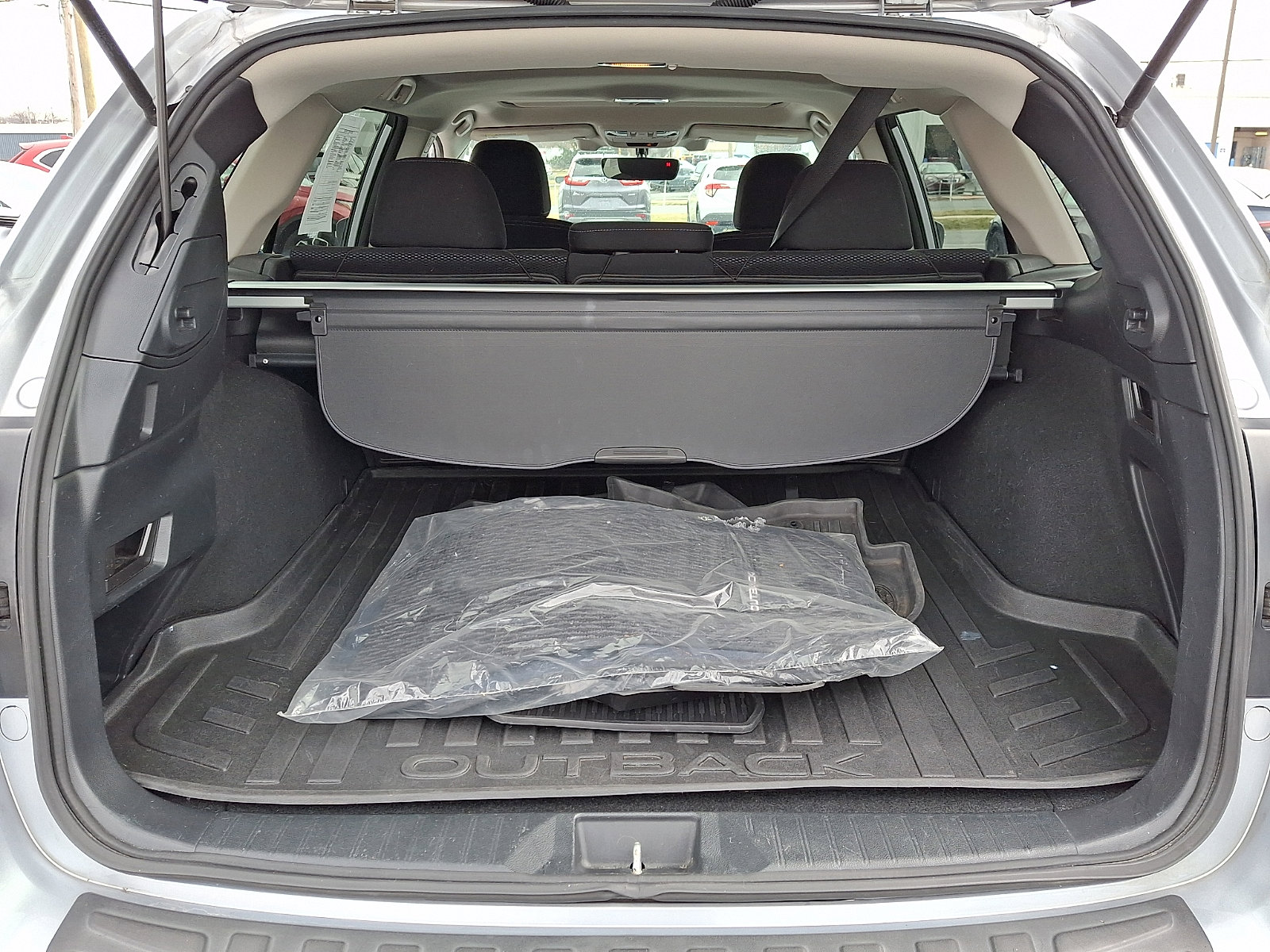 Used 2019 Subaru Outback 2.5i Premium w/ Popular Package #2 image 30