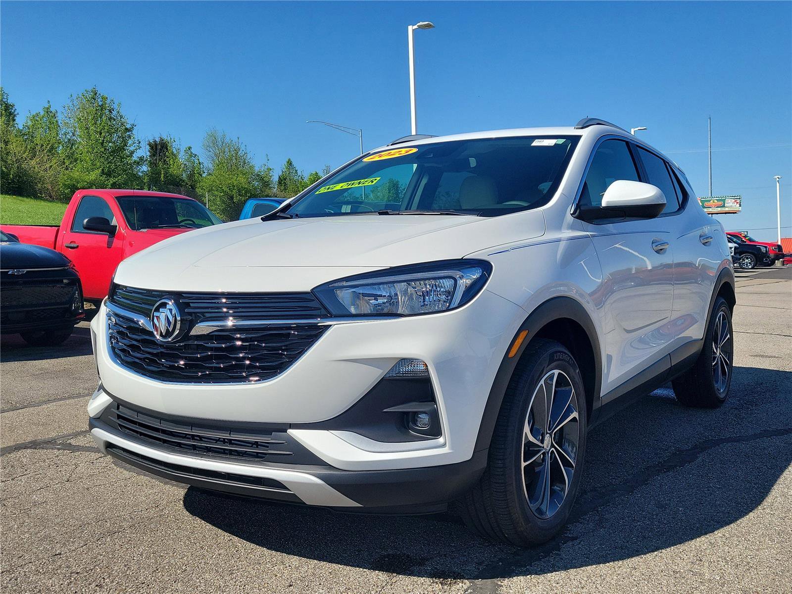 Used 2023 Buick Encore GX Select image 2