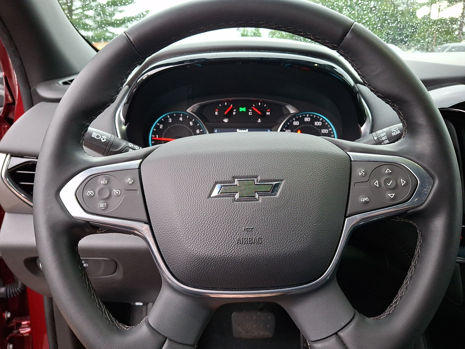 Used 2024 Chevrolet Traverse LT w/ Midnight/Sport Edition AWD/4WD image 21