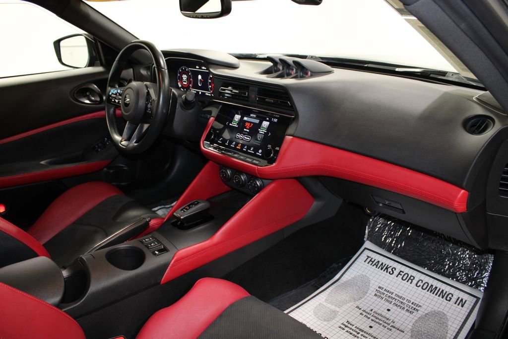 Used 2024 Nissan Z Performance w/ Floor Mat Package RWD image 24
