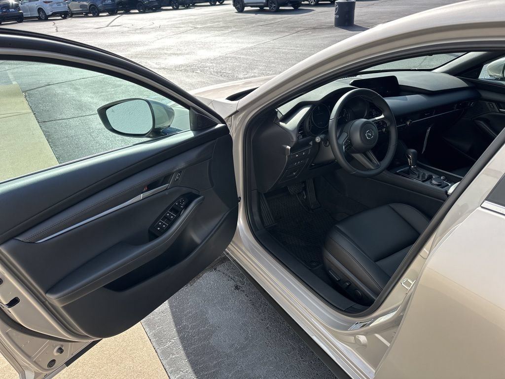 New 2026 MAZDA MAZDA3 s FWD image 26
