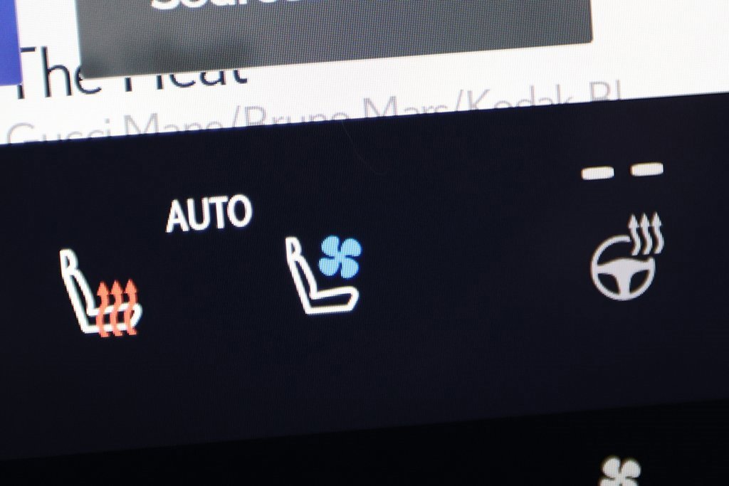 Used 2025 Lexus GX 550 image 30