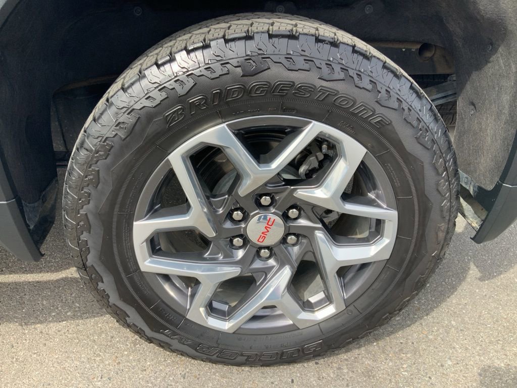 Used 2024 GMC Sierra 1500 SLT w/ SLT Premium Plus Package image 10