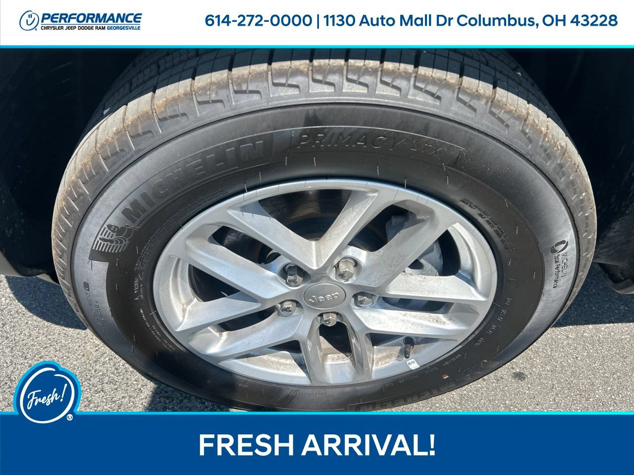 Certified 2026 Jeep Grand Cherokee Laredo AWD/4WD image 10