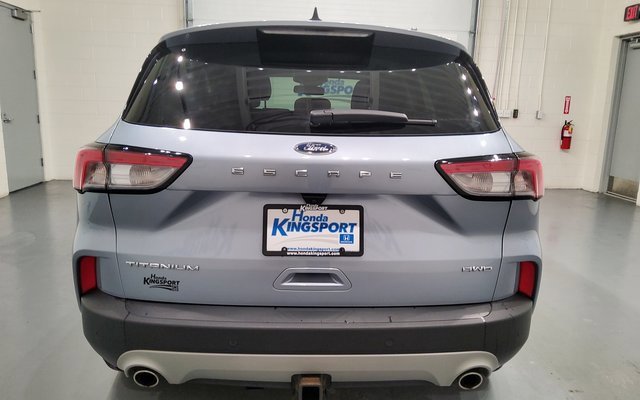 Used 2022 Ford Escape Titanium w/ Class II Trailer Tow Package image 13