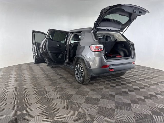 Used 2019 Jeep Compass Trailhawk AWD/4WD image 20