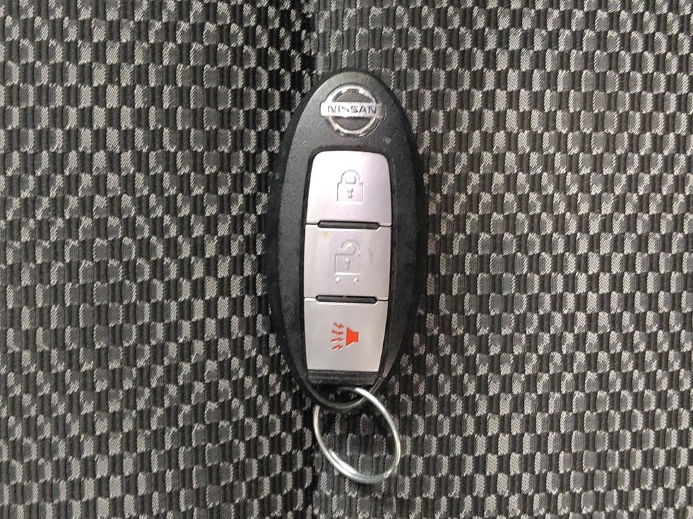 Used 2020 Nissan Rogue Sport SV image 32