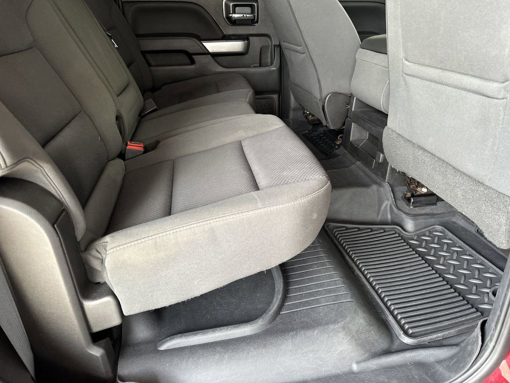 Used 2018 Chevrolet Silverado 1500 LT w/ All Star Edition image 35