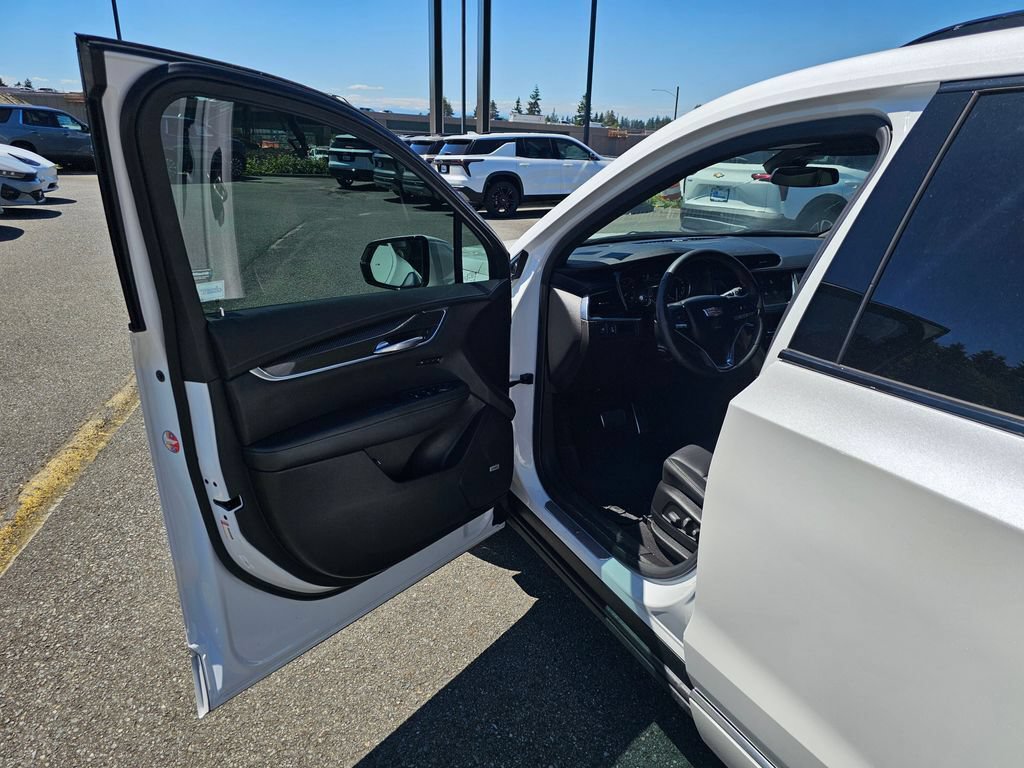 Used 2022 Cadillac XT6 Sport AWD/4WD image 23