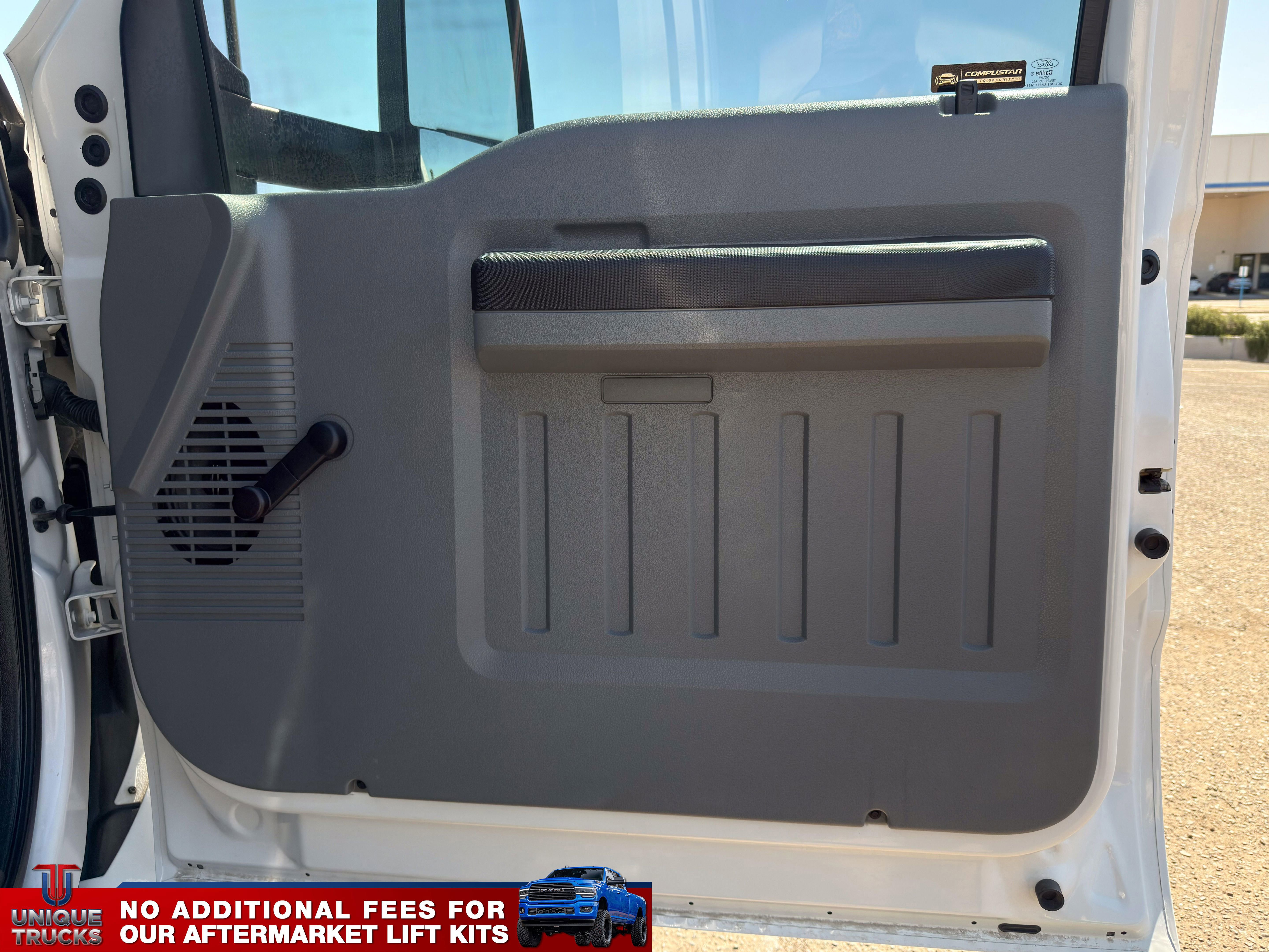 Used 2018 Ford F750 2WD Regular Cab Super Duty image 31